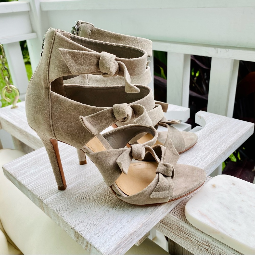 Schutz Miranda Suede Peep Toe Bow Strappy Heels in “Mouse” size 6 - Picture 7 of 16